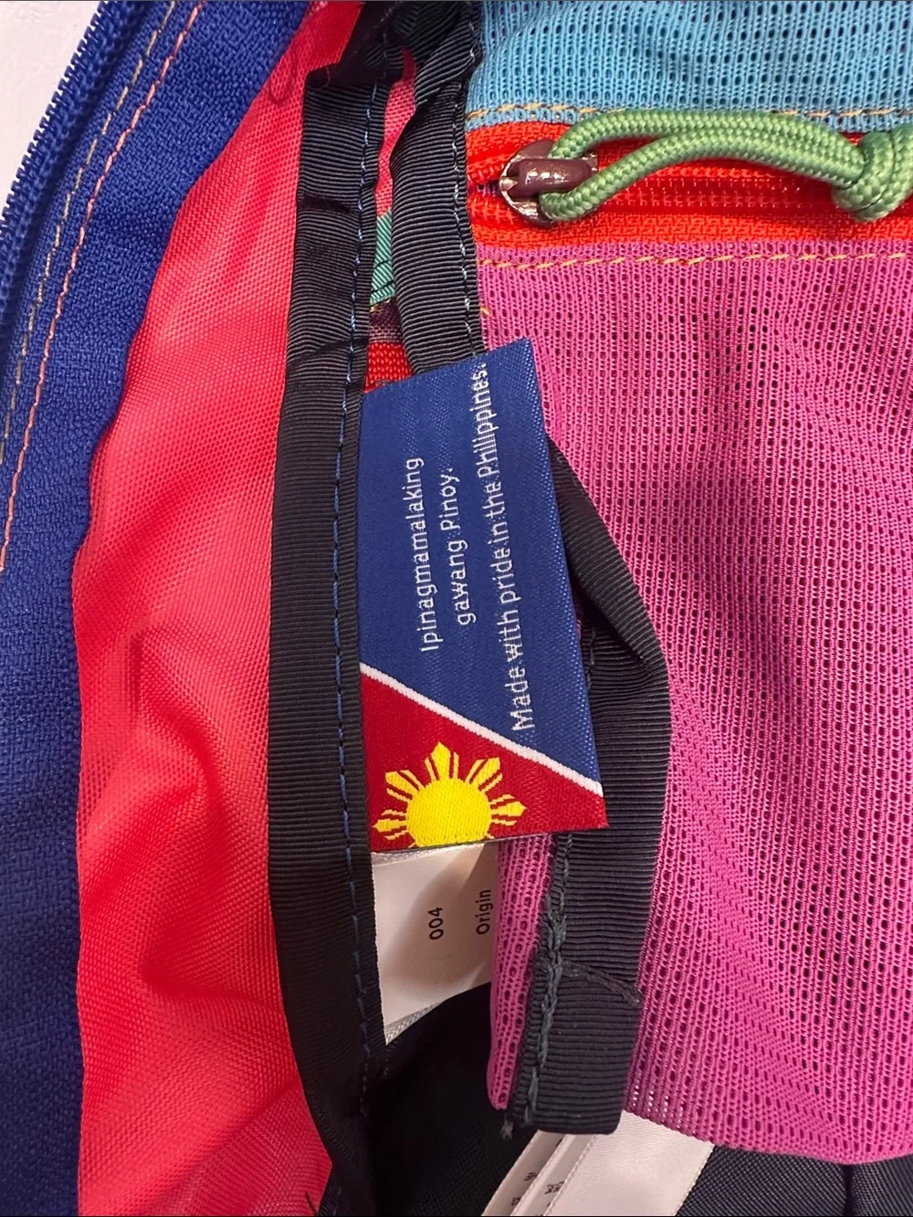 Cotopaxi Batac Del Día 16L Backpack One-of-a-Kind Multicolor Lightweight Daypack